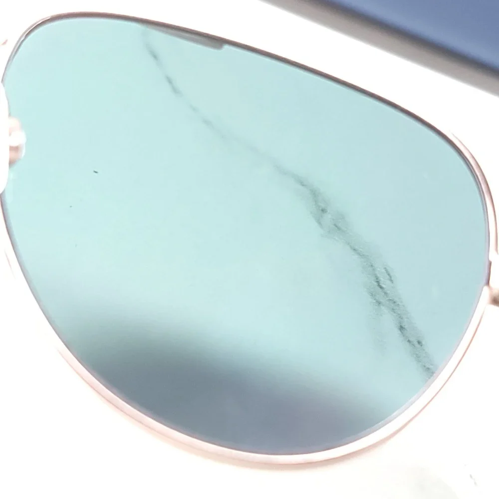 Gap Kids Aviator Sunglasses Rose Gold Metal Frames SGP201 55-12-135 With Case